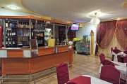 snezhnaya-koroleva-dombai_pit-cafe_001